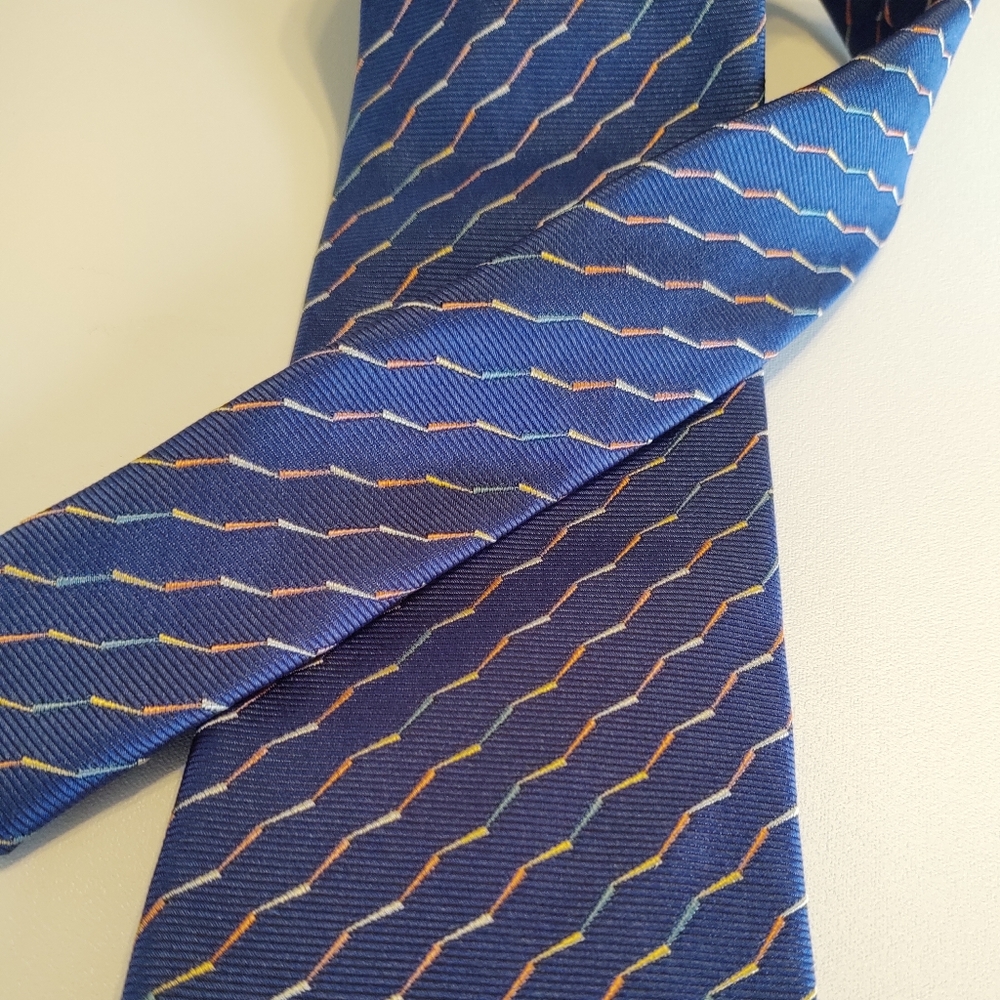 Paul Stuart silk tie